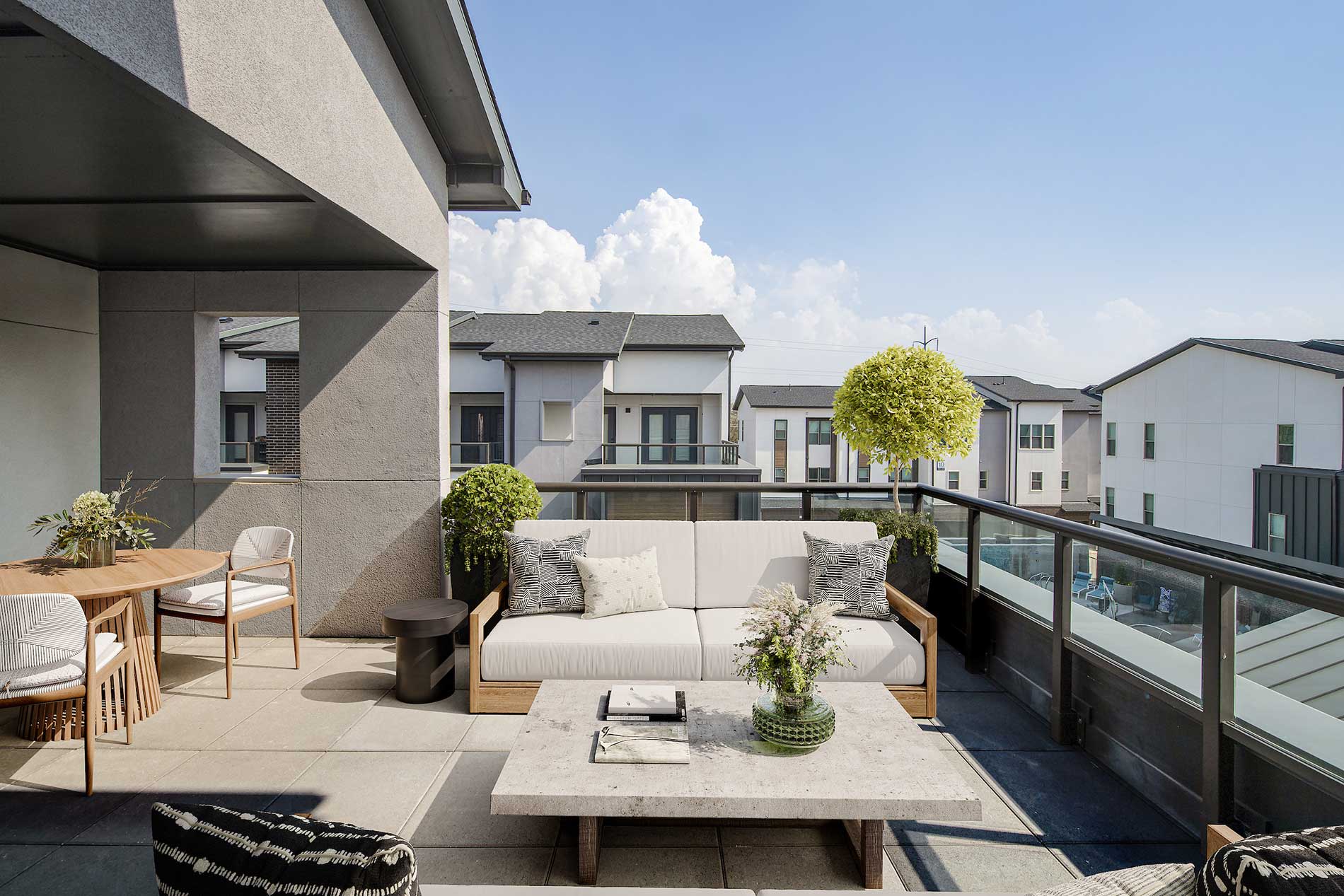 Villas at Fiori 2024 Terrace staged MM min